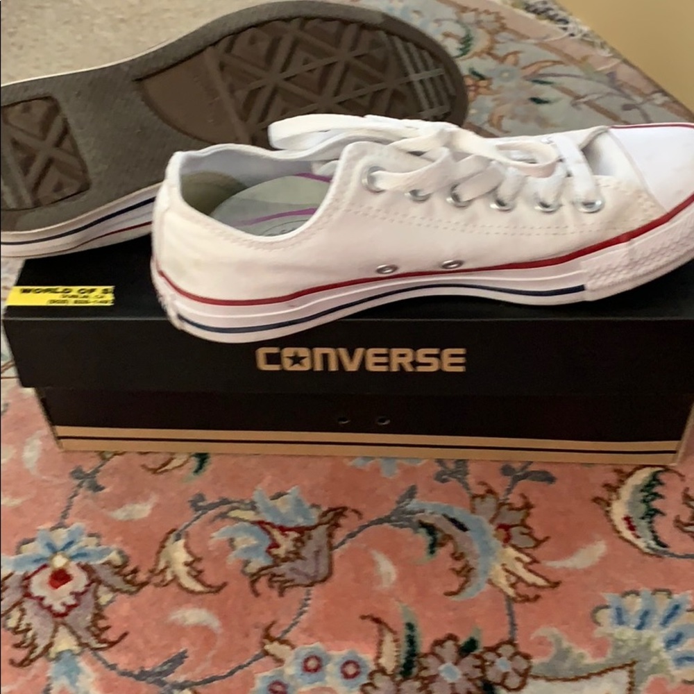 Sale❗️White Converse with Bonus Dr Scholl Insole